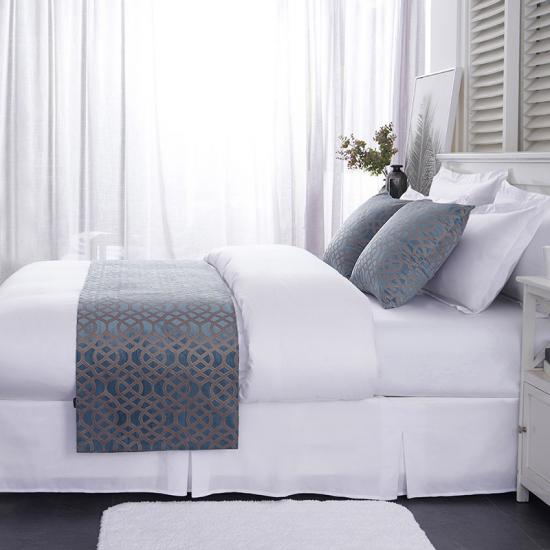 luxury Star Standard decorative hotel bed runner