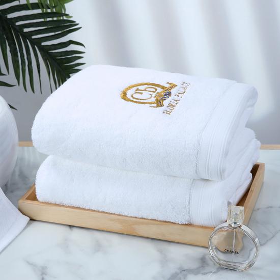 Amazon Basics Quick-Dry Luxurious Soft 100% Cotton Towels White