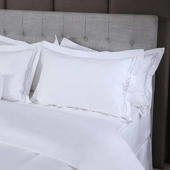 Customized 100% Cotton Hotel Bedding Comforter Set