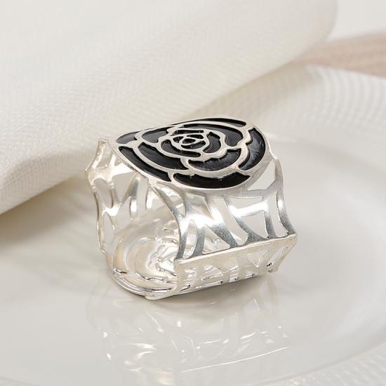 Stylish Silver Plated Aluminium Alluring Napkin Rings