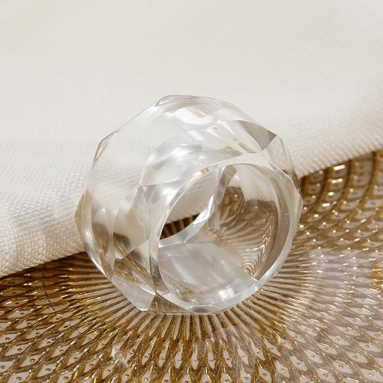 Chaton Irregularly Shaped Round Napkin Circle